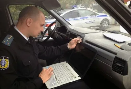 Штраф за наїзд на суцільну лінію (наїзд) Штраф за наїзд на суцільну лінію