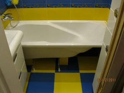 Синя ванна білий і синій, синій і жовтий (реальні фото), дизайн ванної кімнати, інтер'єр, ремонт