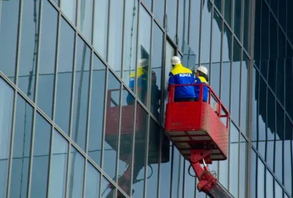 Системи скління фасадів будівель різновиди та особливості конструкції (особливо) Системи скління фасадів будівель різновиди та особливості конструкції
