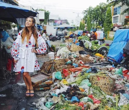 Скандал на - Прилуки і решка провідною загрожує мільйонний штраф і звільнення (штраф) Скандал на - Прилуки і решка провідною загрожує мільйонний штраф і звільнення