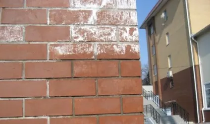 Будівництво будинку взимку