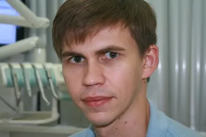 Стоматологія УКР АЇНСЬКА, дитяча та доросла стоматологія
