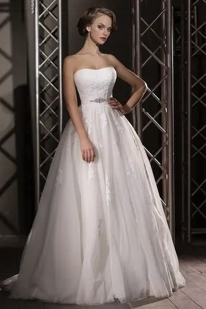 Весільні сукні love bridal (англія) в Ростові-на-дону