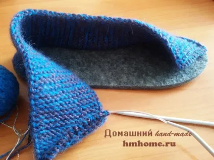 Тапочки на підошві в'язані спицями - домашній hand-made (підошві) Тапочки на підошві в'язані спицями - домашній hand-made