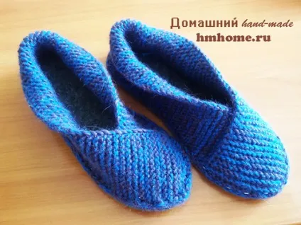 Тапочки на підошві в'язані спицями - домашній hand-made (підошві) Тапочки на підошві в'язані спицями - домашній hand-made