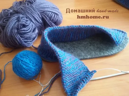 Тапочки на підошві в'язані спицями - домашній hand-made (домашній) Тапочки на підошві в'язані спицями - домашній hand-made