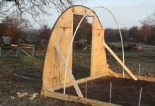 Теплиця своїми руками з труб ПВХ парник за кресленнями, відео та фото, профіль і полікарбонат, з (теплиця) Теплиця своїми руками з труб ПВХ парник за кресленнями, відео та фото, профіль і полікарбонат, з