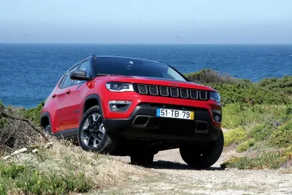 Тест-драйв jeep compass 2017 - огляд, фото (характеристика) Тест-драйв jeep compass 2017 - огляд, фото