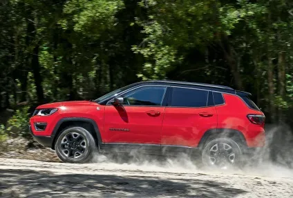 Тест-драйв jeep compass 2017 - огляд, фото (2017) Тест-драйв jeep compass 2017 - огляд, фото