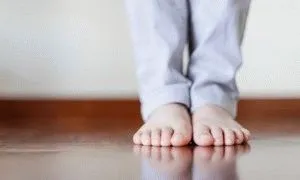 Болять стопи ніг після сну що це може бути і як лікувати (болять) Болять стопи ніг після сну що це може бути і як лікувати