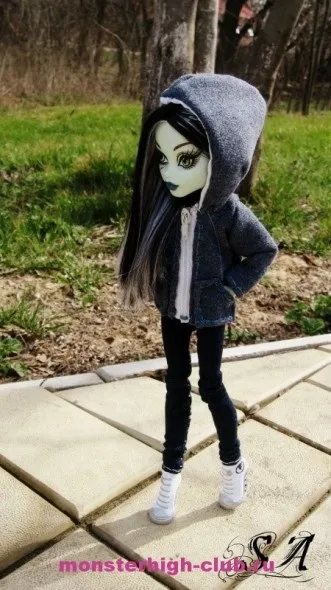 Футболка для ляльки monster high, monster high club (ляльки) Футболка для ляльки monster high, monster high club