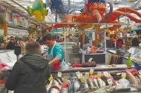 Торгові ятки і овочеві намети швидко і зручно або брудно і небезпечно, місто, нерухомість, (продукти харчування) Торгові ятки і овочеві намети швидко і зручно або брудно і небезпечно, місто, нерухомість,