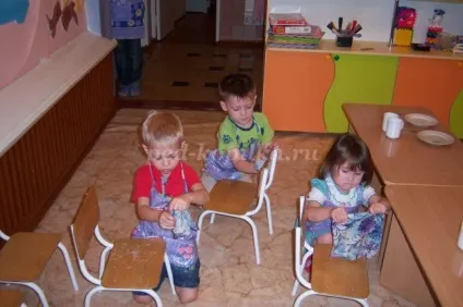 Трудове виховання дошкільників в дитячому саду і в родині (саду) Трудове виховання дошкільників у дитячому садку і в родині