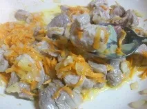 Тушкована картопля з м'ясом - улюблений рецепт, перевірений часом (покроковий рецепт приготування з (рецепт тушкованої картоплі) Тушкована картопля з м'ясом - улюблений рецепт, перевірений часом (покроковий рецепт приготування з