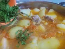 Тушкована картопля з м'ясом - улюблений рецепт, перевірений часом (покроковий рецепт приготування з (тушкована картопля.) Тушкована картопля з м'ясом - улюблений рецепт, перевірений часом (покроковий рецепт приготування з