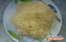 Тушкована картопля з сардельками і сиром в мультиварці покроковий рецепт з фотографіями (мультиварці) Тушкована картопля з сардельками і сиром в мультиварці покроковий рецепт з фотографіями