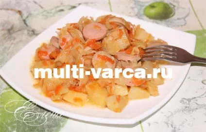 Тушкована картопля з сосисками в мультиварці (сосисками) Тушкована картопля з сосисками в мультиварці