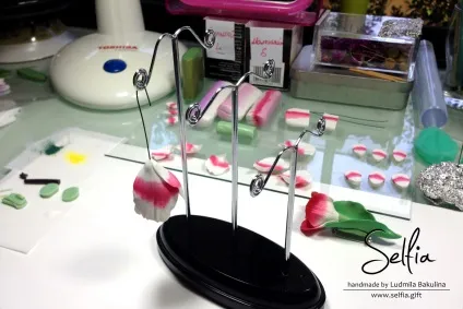 Тюльпани з полімерної глини (частина 1) - sweetybijou - world of polymer clay (зелених листів квітки) Тюльпани з полімерної глини (частина 1) - sweetybijou - world of polymer clay