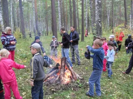 Туристичний зліт в початковій школі (масових) Туристичний зліт в початковій школі
