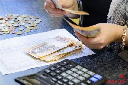 У білорусі почали повертати сплачений «податок на дармоїдство» (проект указу який розширює) У білорусі почали повертати сплачений «податок на дармоїдство»