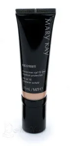 Види і способи нанесення тональної основи на різні типи шкіри, make-up! (На водній основі) Види і способи нанесення тональної основи на різні типи шкіри, make-up!