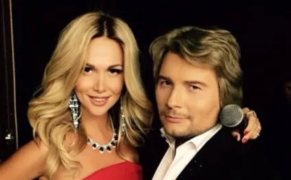 Вікторія Лопирьова виходить заміж хто наречений (Вікторія Лопирьова) Вікторія Лопирьова виходить заміж хто наречений