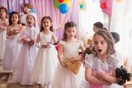Випускні в доу - муніципальне бюджетне дошкільний навчальний заклад дитячий садок (дитячий) Випускні в доу - муніципальне бюджетне дошкільний навчальний заклад дитячий садок