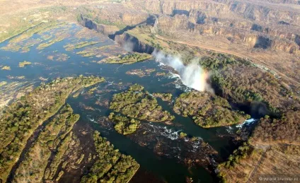 Водоспад вікторія в серпні і січні, відгук від туриста yurijvar на (туриста) Водоспад вікторія в серпні і січні, відгук від туриста yurijvar на