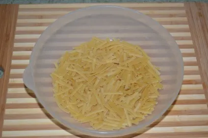 Смачний курячий суп з локшиною в мультиварці - без картоплі (курячий) Смачний курячий суп з локшиною в мультиварці - без картоплі