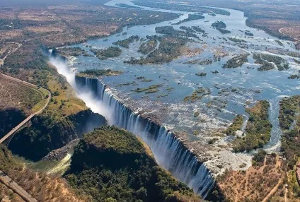 Водоспад вікторія (річка Замбезі) фото, цікаві факти, опис (водоспад) Водоспад вікторія (річка Замбезі) фото, цікаві факти, опис