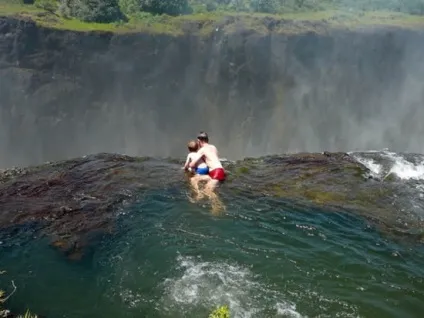 Водоспад вікторія або «місце веселки» 36, замбія, фото, відео (вікторія) Водоспад вікторія або «місце веселки» 36, замбія, фото, відео