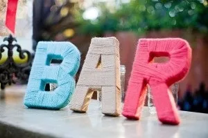 Букви на весіллі - креативне прикраса торжества! (Букви з моху на весілля) Букви на весіллі - креативне прикраса торжества!