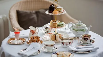 Brunch, supper і інші прийоми їжі в Англії (brunch) Brunch, supper і інші прийоми їжі в Англії
