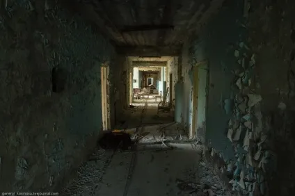 В Прип'ять НЕ легально - чорнобильська зона очима сталкера (зона) В Прип'ять НЕ легально - чорнобильська зона очима сталкера