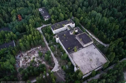 В Прип'ять НЕ легально - чорнобильська зона очима сталкера (Прип'ять) В Прип'ять НЕ легально - чорнобильська зона очима сталкера