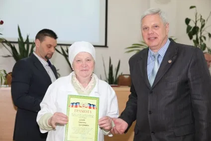 Лікарі науково-дослідного інституту травматології та ортопедії Донецького національного (травматології) Лікарі науково-дослідного інституту травматології та ортопедії Донецького національного