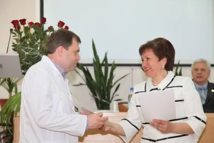 Лікарі науково-дослідного інституту травматології та ортопедії Донецького національного (ортопедії) Лікарі науково-дослідного інституту травматології та ортопедії Донецького національного