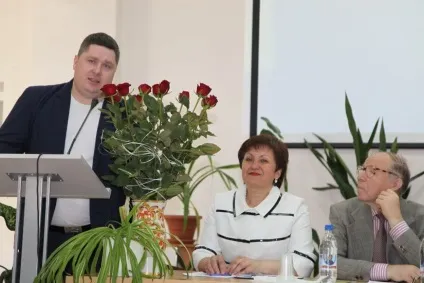 Лікарі науково-дослідного інституту травматології та ортопедії Донецького національного (донецького) Лікарі науково-дослідного інституту травматології та ортопедії Донецького національного