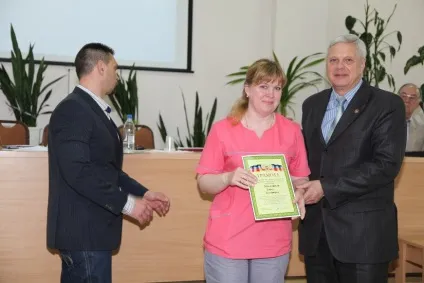 Лікарі науково-дослідного інституту травматології та ортопедії Донецького національного (інституту) Лікарі науково-дослідного інституту травматології та ортопедії Донецького національного