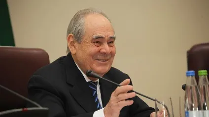 У Татарстані поліцейські застосували табельну зброю під час затримання нетверезого водія - (зброя) У Татарстані поліцейські застосували табельну зброю під час затримання нетверезого водія -