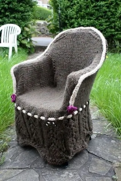 В'язані чохли на меблі та аксесуари в інтер'єрі (меблі) В'язані чохли на меблі та аксесуари в інтер'єрі