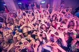 Ходити босоніж по снігу уві сні тлумачення