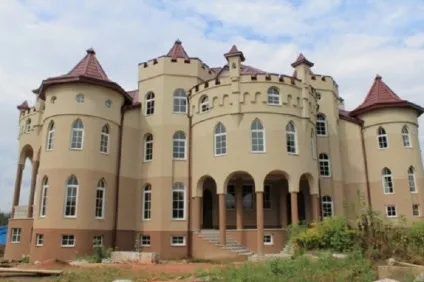 Закарпатська рубль, де все потопає в розкоші (рубль) Закарпатська рубль, де все потопає в розкоші