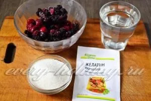 Желе з заморожених ягід з желатином, рецепт з фото