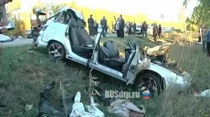 Наречений і наречена загинули в ДТП в день свого весілля (загинули) Наречений і наречена загинули в ДТП в день свого весілля