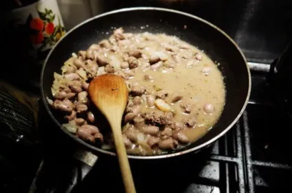 Смажені сердечка курячі з цибулею - рецепти з фото (смажені сердечка курячі) Смажені сердечка курячі з цибулею - рецепти з фото