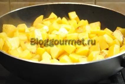 Печеня в горщиках з куркою і картоплею в духовці рецепт з фото (картоплею) Печеня в горщиках з куркою і картоплею в духовці рецепт з фото