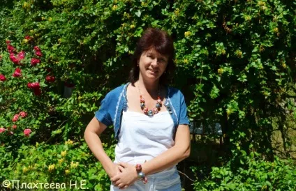 Намиста і браслет з ниток і тканини (ранній розвиток) Намиста і браслет з ниток і тканини