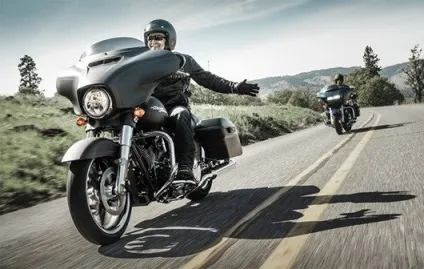 У чому полягає різниця мотоцикли від harley-davidson джерело гарного настрою (зробити) У чому полягає різниця мотоцикли від harley-davidson джерело гарного настрою
