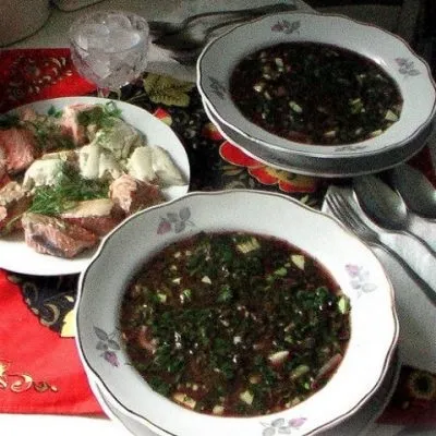 чорні макарони